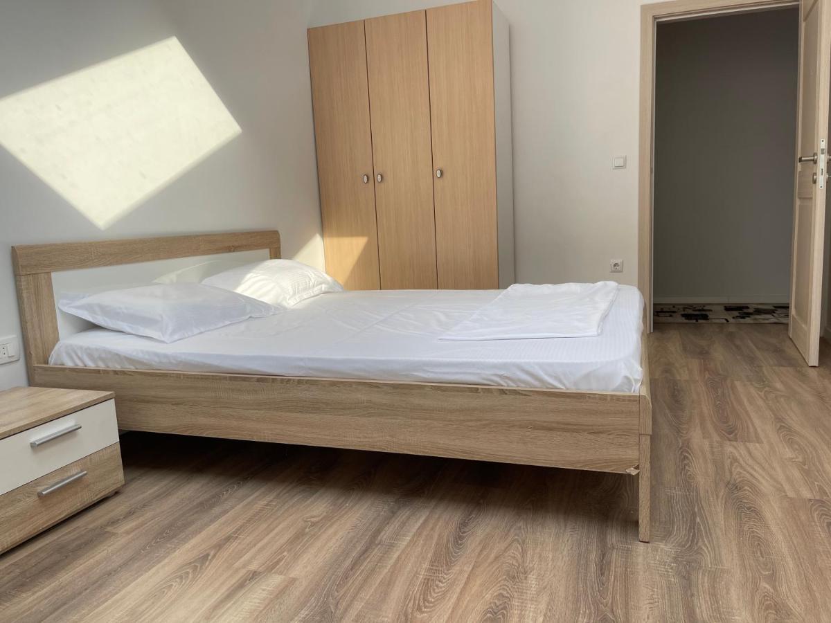 Pristina Select Apartments Экстерьер фото
